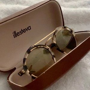 Illesteva Milan II Sunglasses | Tortoise/Rose